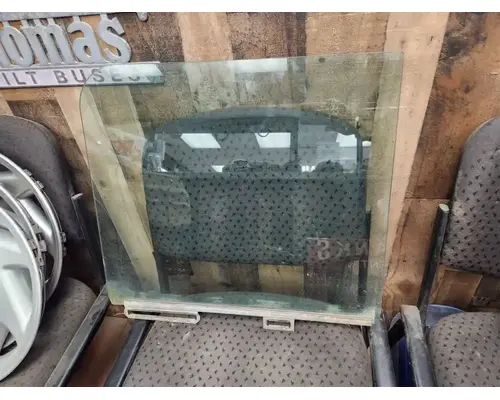 Windshield Glass Mack MRU613 Caseys Truck Salvage World