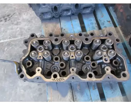 Mack N/A Cylinder Head