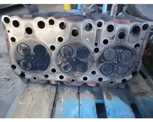 Mack N/A Cylinder Head