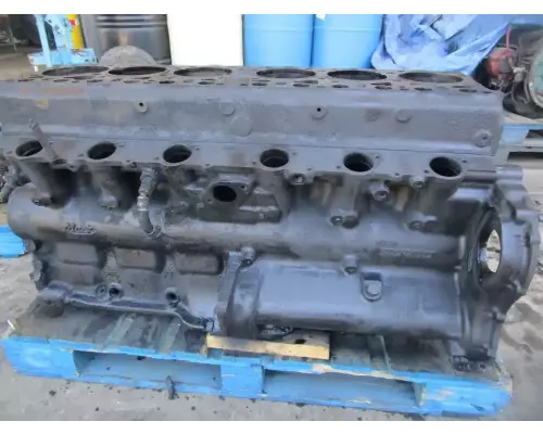 Cylinder Block Mack N/A Machinery And Truck Parts