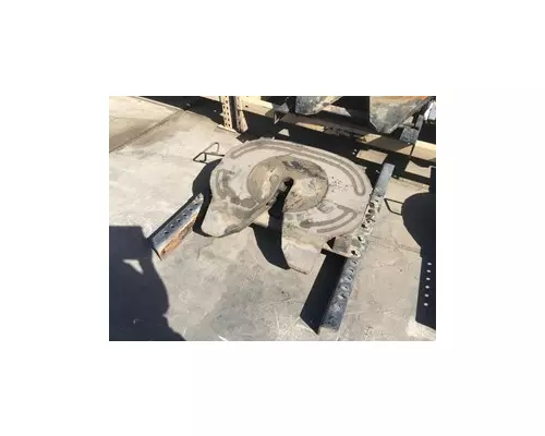 Fifth Wheel MACK N/A American Truck Salvage