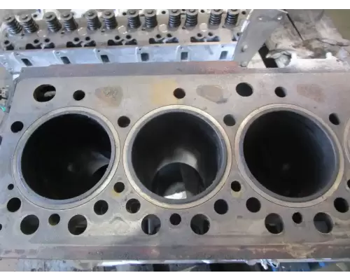 Mack Other Cylinder Block