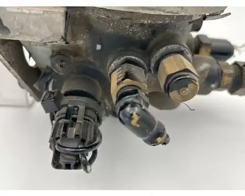 Mack Pinnacle Air Drier