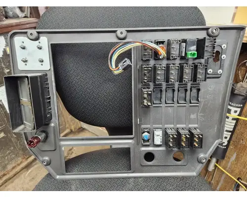 Mack Pinnacle Dash Assembly