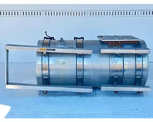 Mack Pinnacle Fuel Tank