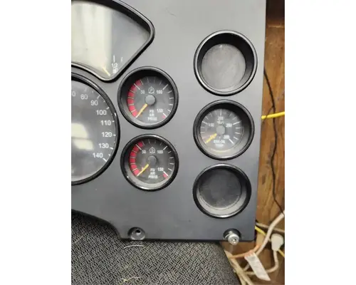 Mack Pinnacle Instrument Cluster