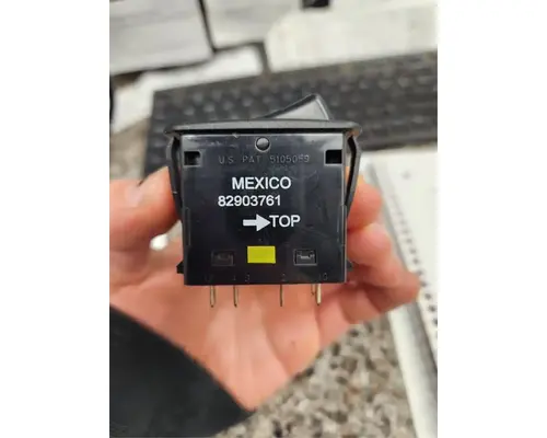 Mack Pinnacle Interior Parts, Misc.