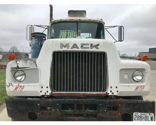 Mack R600 Hood