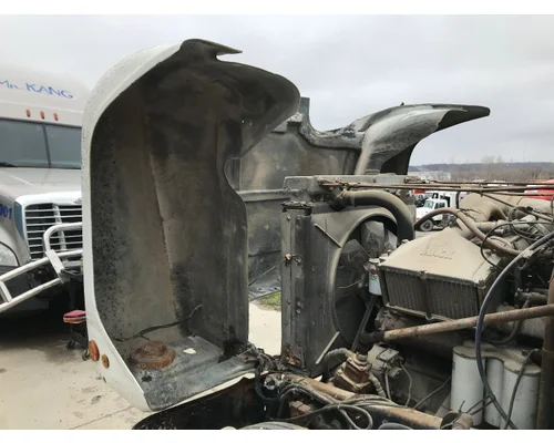 Mack R600 Hood