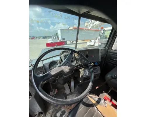 Mack R686ST Vehicle for Sale