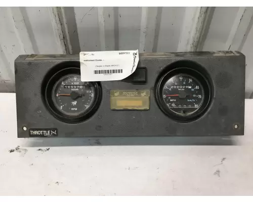 Mack RB600 Instrument Cluster