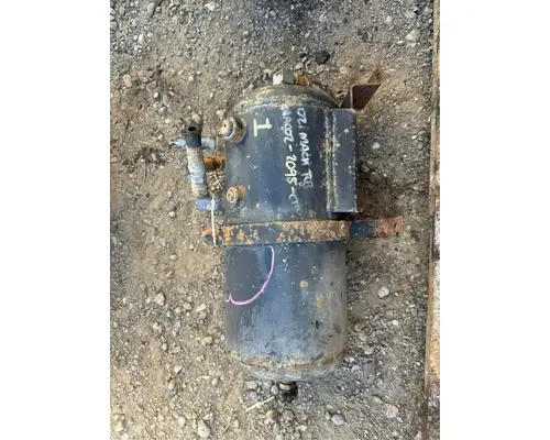 Mack RB688S Air Tank