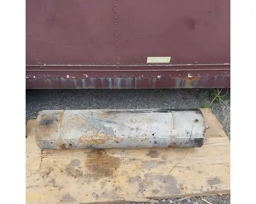 Mack RB688S Air Tank