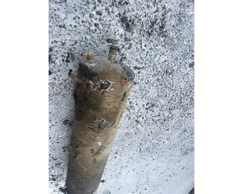 Mack RB688S Air Tank