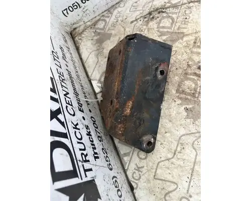 Mack RB688S Brackets, Misc.