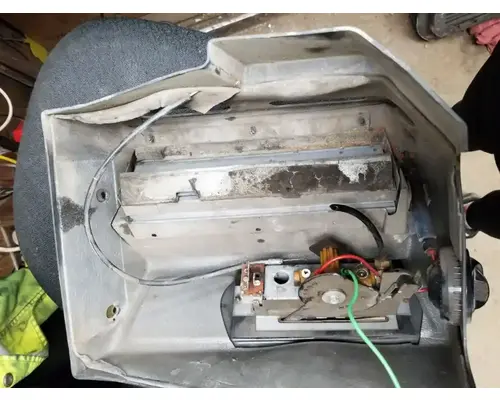 Mack RB688S Dash Assembly