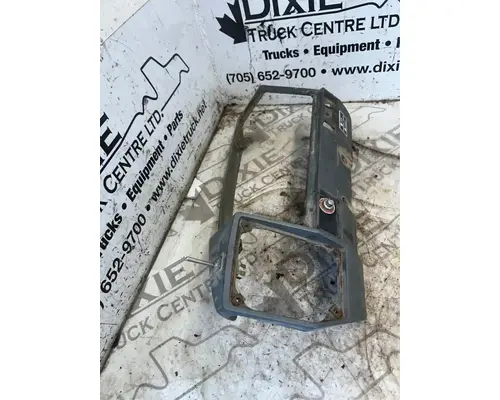 Mack RB688S Dash Assembly