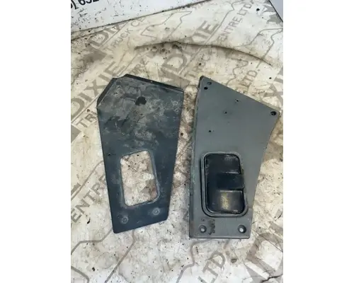 Mack RB688S Dash Assembly