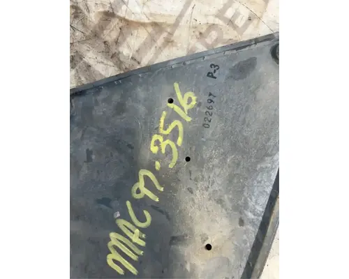 Mack RB688S Dash Assembly