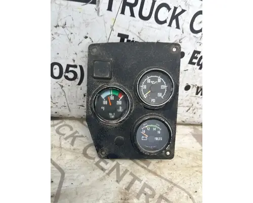 Mack RB688S Dash Assembly
