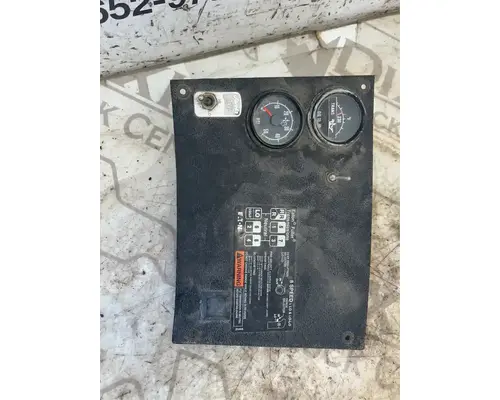 Mack RB688S Dash Assembly