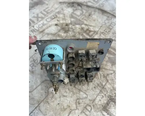 Mack RB688S Dash Assembly