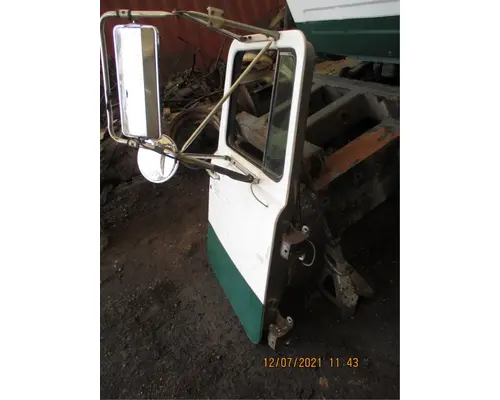 Mack RB688S Door Assembly, Front