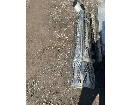 Mack RB688S Exhaust Pipe