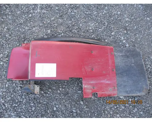 Mack RB688S Fender Extension