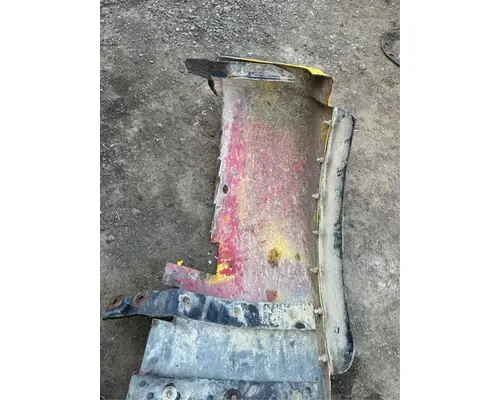 Mack RB688S Fender Extension