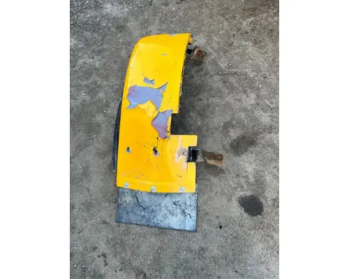 Mack RB688S Fender Extension