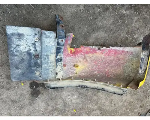 Mack RB688S Fender Extension