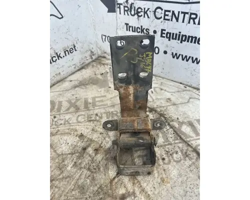 Mack RB688S Hood Hinge