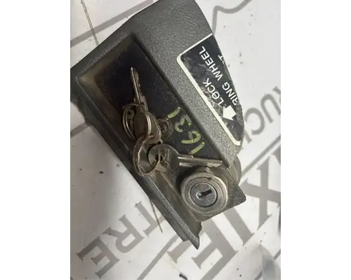 Mack RB688S Ignition Switch