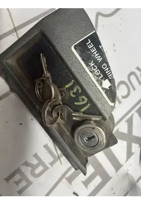 Mack RB688S Ignition Switch