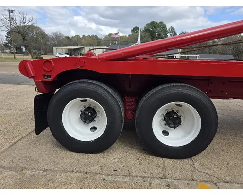 Mack RD600 SERIES Complete Vehicle