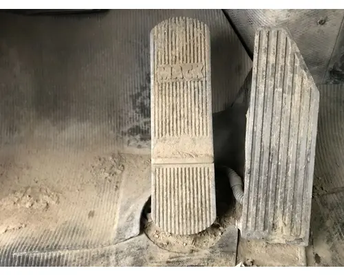 Mack RD600 Body, Misc. Parts