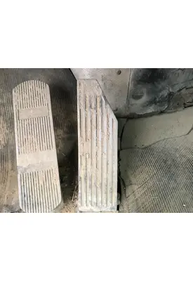 Mack RD600 Body, Misc. Parts