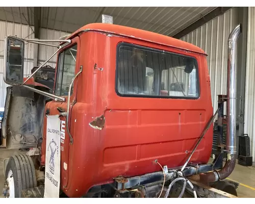 Mack RD600 Cab Assembly