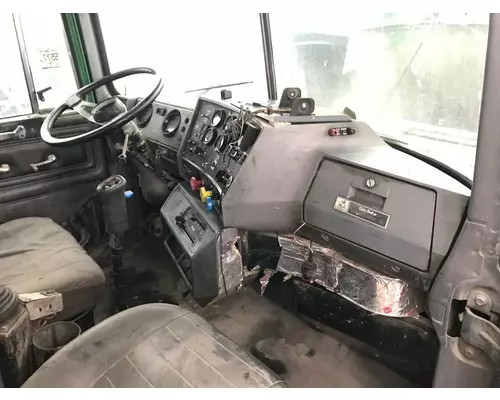 Mack RD600 Cab Assembly