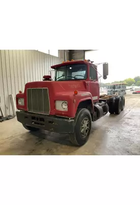 Mack RD600 Cab Assembly