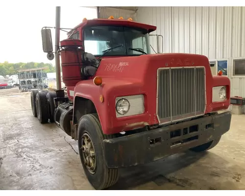 Mack RD600 Cab Assembly