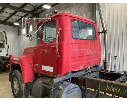 Mack RD600 Cab Assembly