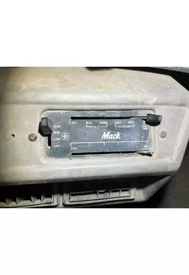 Mack RD600 Cab Misc. Interior Parts