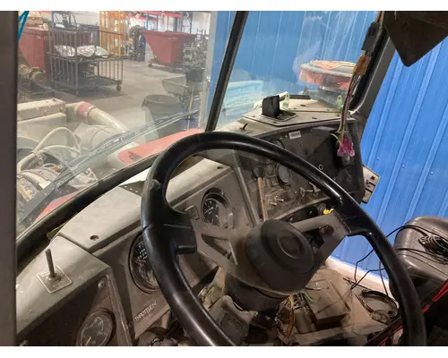 Mack RD600 Dash Assembly