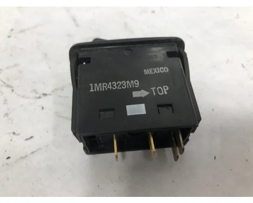 Mack RD600 DashConsole Switch