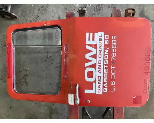 Mack RD600 Door Assembly, Front