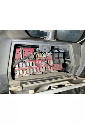 Mack RD600 Fuse Box