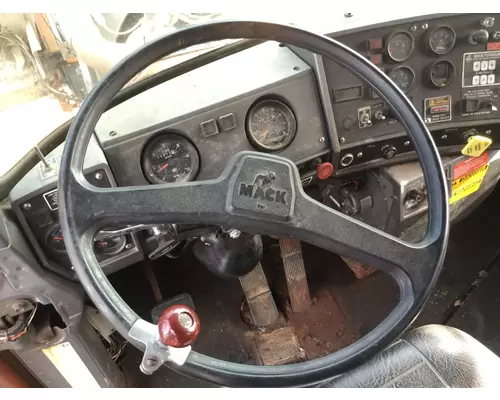 Mack RD600 Steering Column