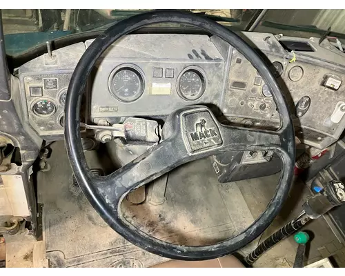 Mack RD600 Steering Column